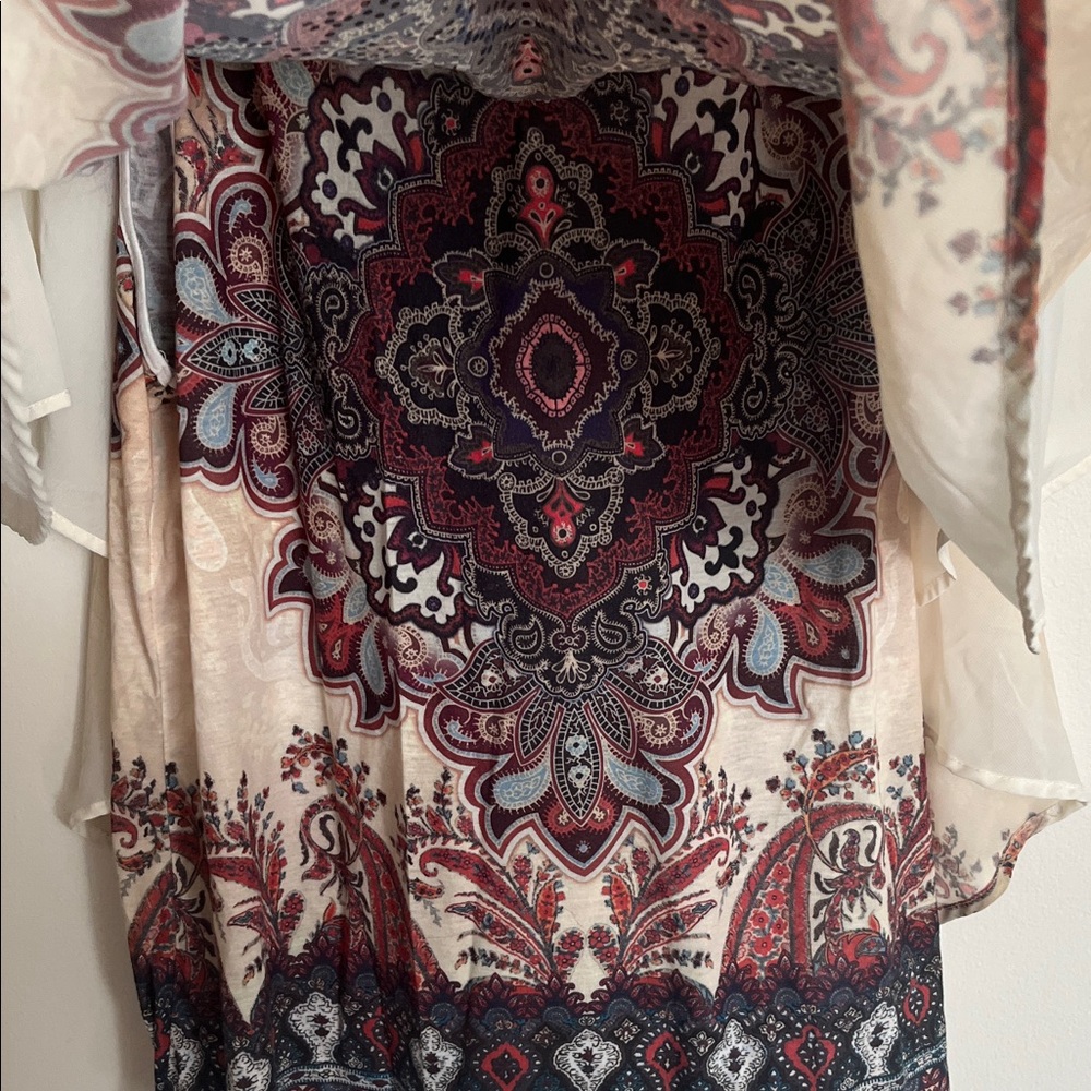 Chic Bohemian Women's Blouse in Red and Cream - Picture 3 of 7